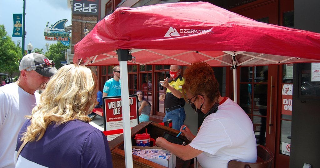 Guests check in for reservations outside Ole Red Gatlinburg (photo by Morgan Overholt/TheSmokies.com)