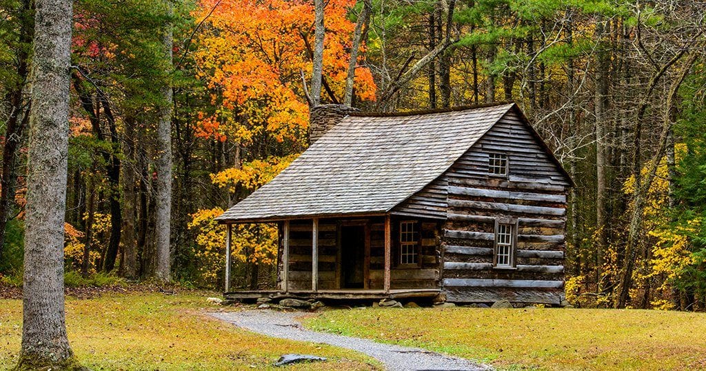 Carter Shields Cabin in Cades Cove in the Great Smoky Mountains National Park (stock photo)