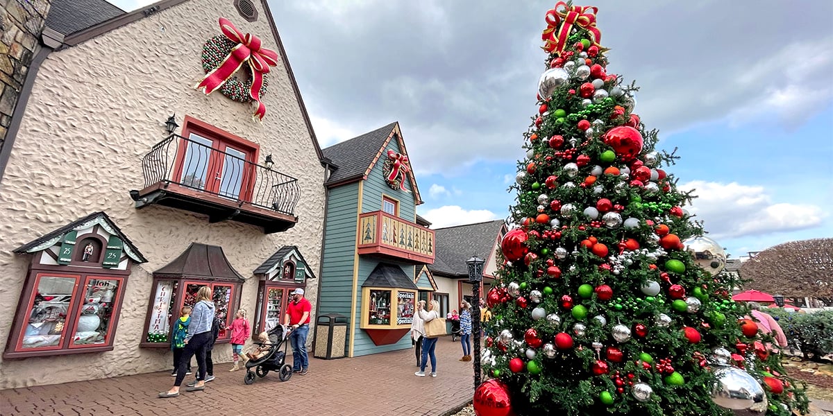The YearRound Christmas Town in the Smoky Mountains You Need To See