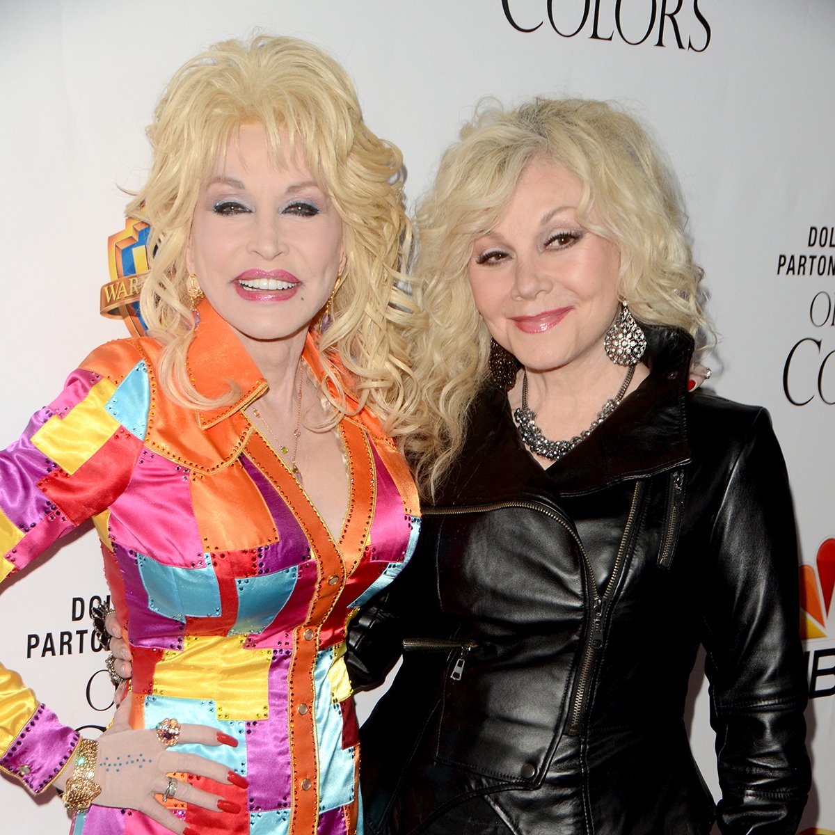 Here's What We Know About Dolly Parton's Brothers and Sisters (2025)