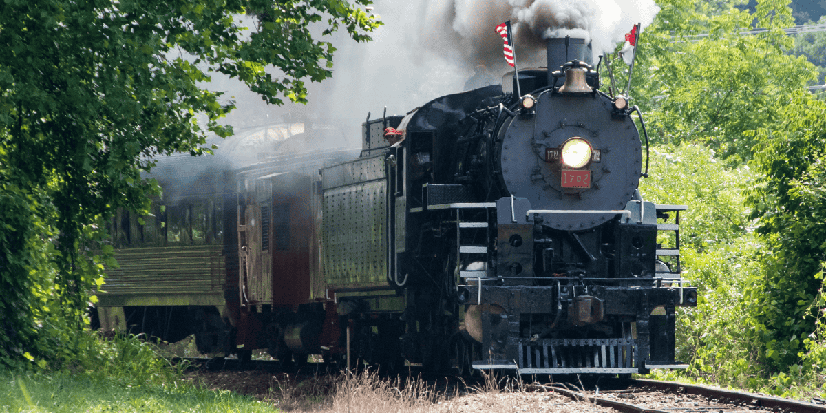 Top Five Can't Miss Things in Bryson City, NC - TheSmokies